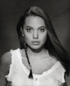 Angelina Jolie - 15 years old